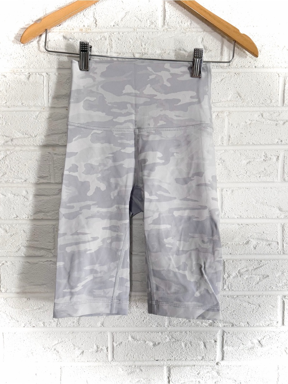 Lululemon Wunder Under Short 10" *Ribbed Camo Jacquard Alpine White Starlight 2